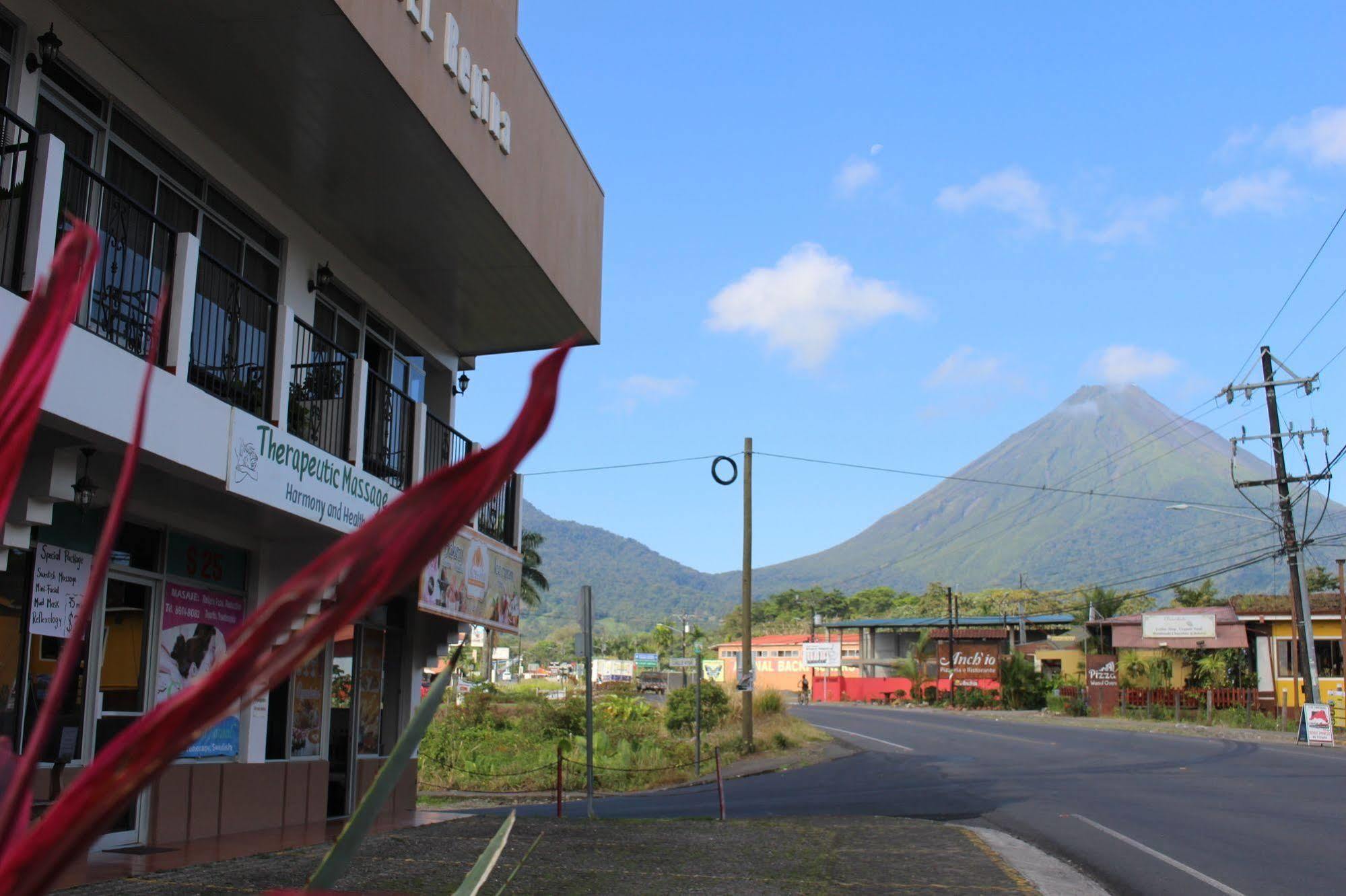 Hotel Arenal By Regina La Fortuna Εξωτερικό φωτογραφία